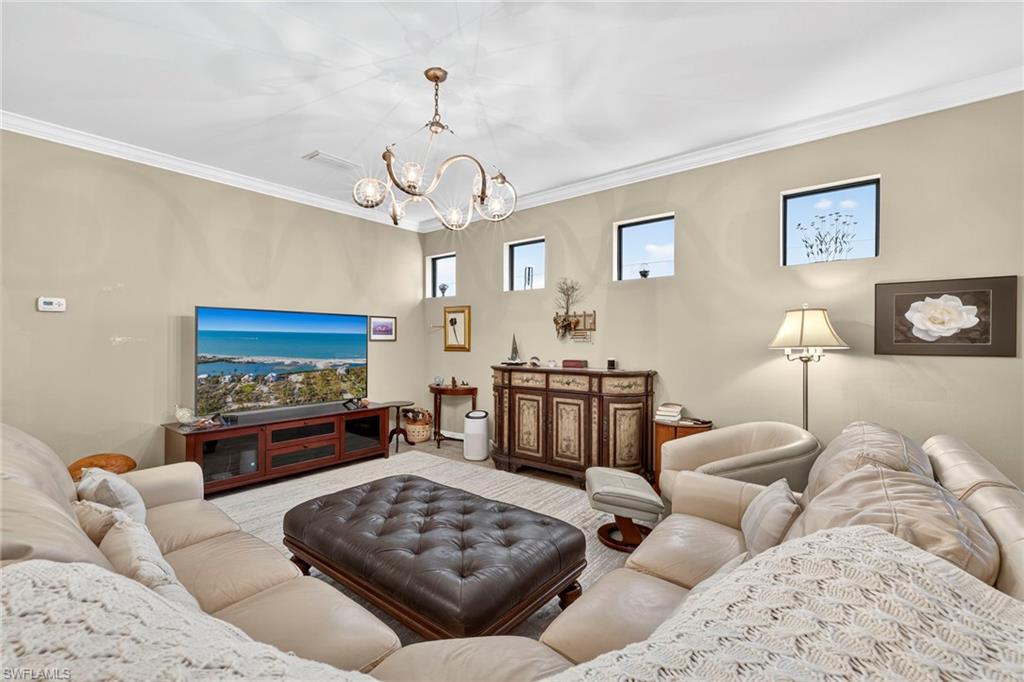 7057 Live Oak DR, NAPLES