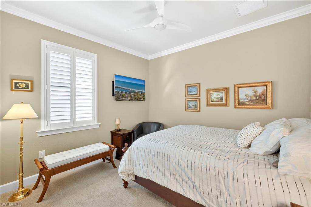 7057 Live Oak DR, NAPLES