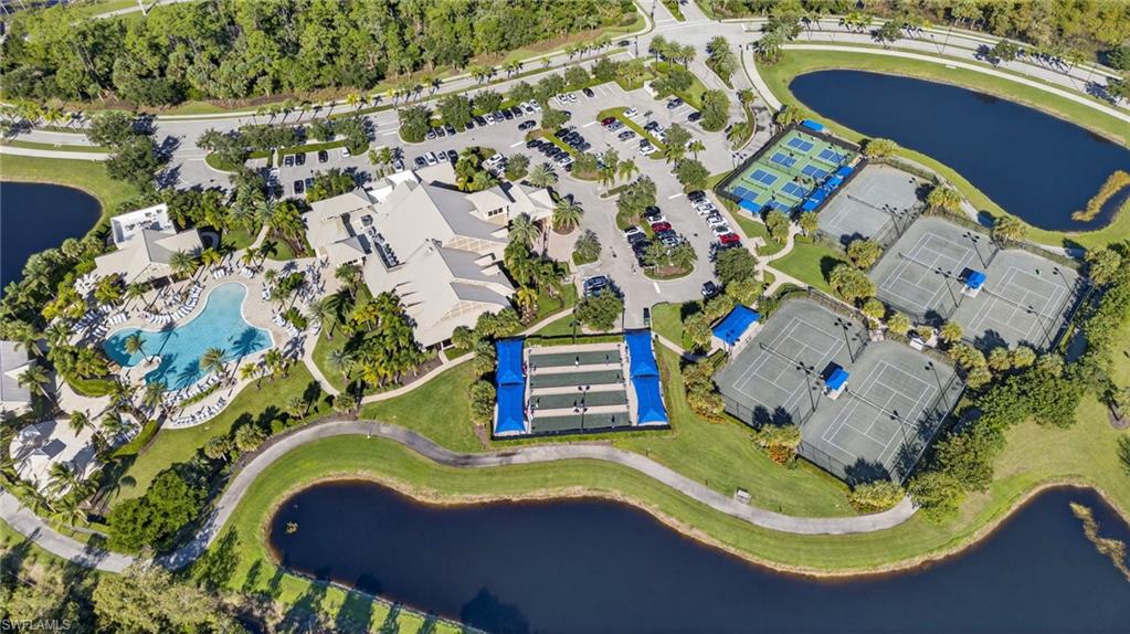 7057 Live Oak DR, NAPLES