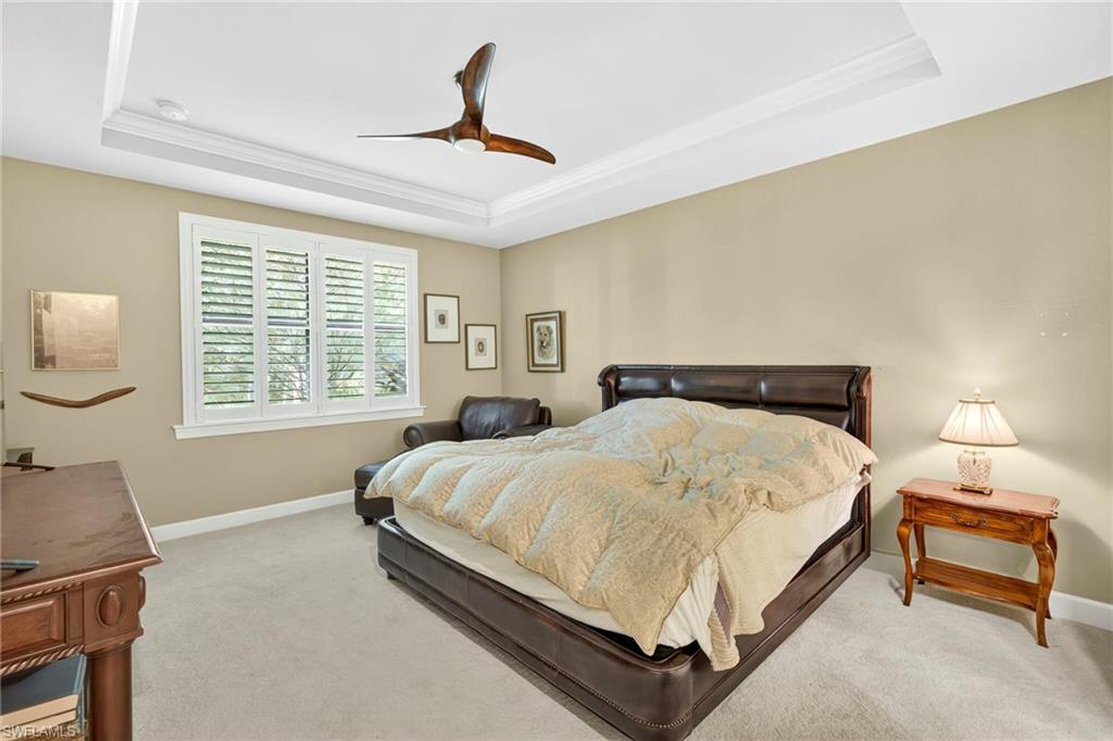 7057 Live Oak DR, NAPLES