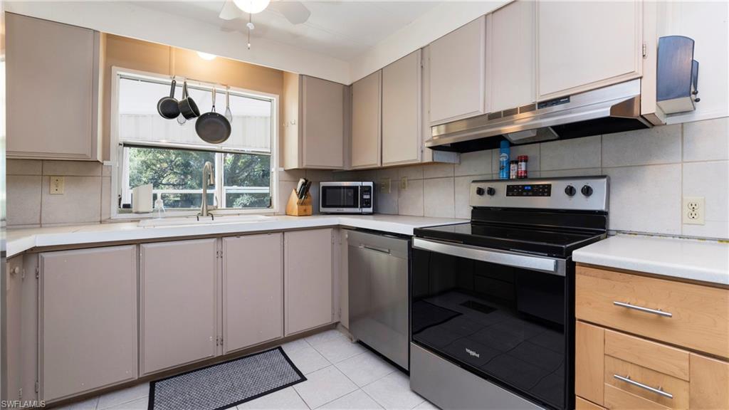 280 Indian Key LN, NAPLES