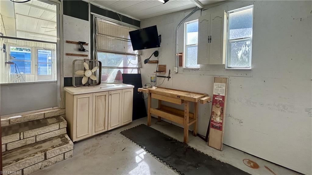 280 Indian Key LN, NAPLES