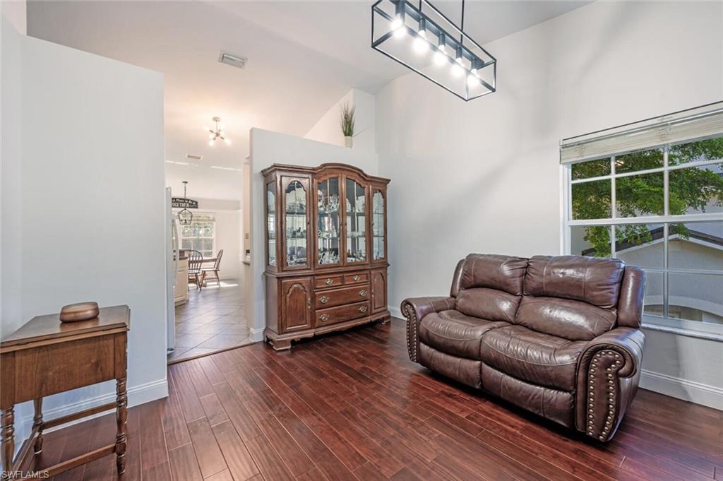 5908 Three Iron DR # 2204, NAPLES Unit: 2204