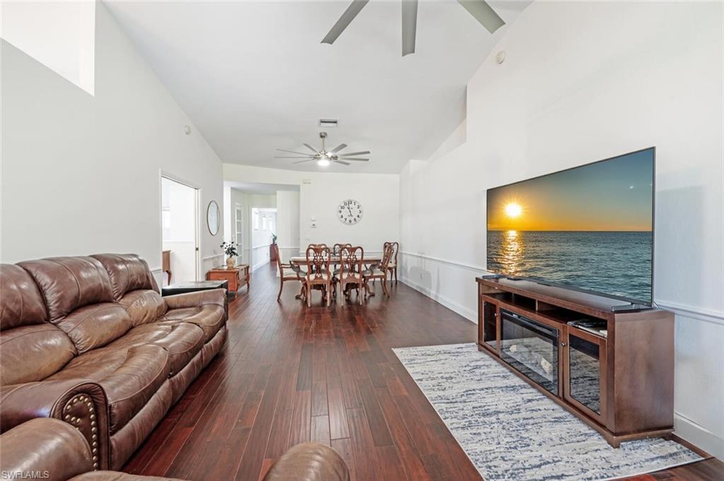 5908 Three Iron DR # 2204, NAPLES Unit: 2204