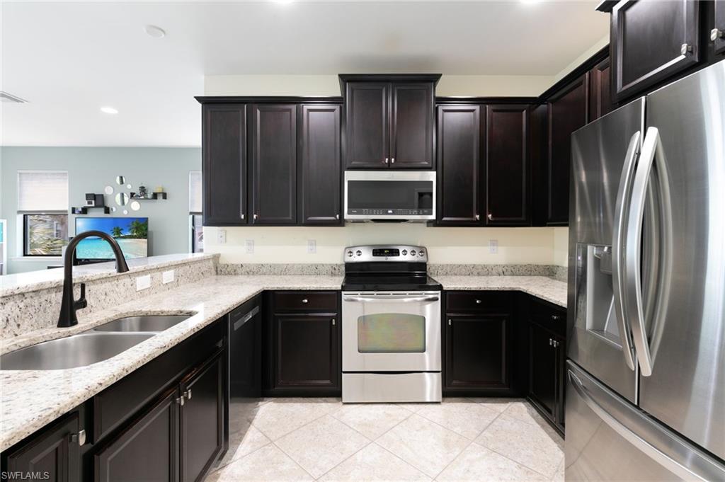 14824 Sutherland AVE # 428