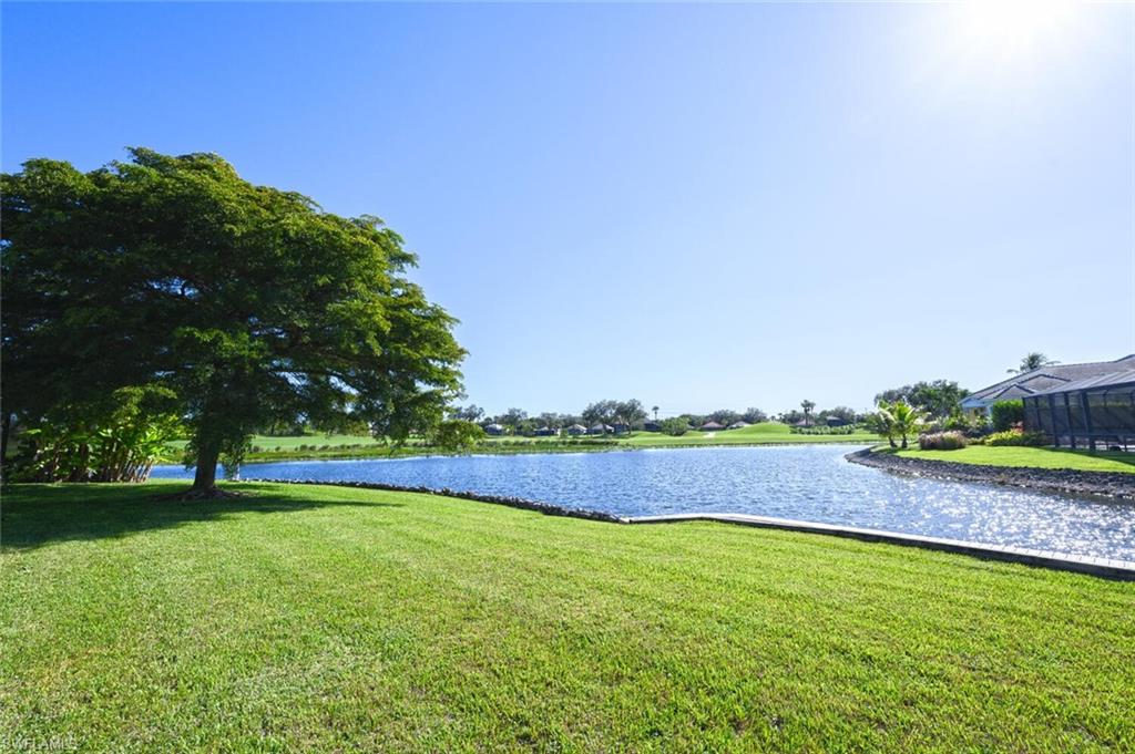 3022 Gainesborough CT, NAPLES