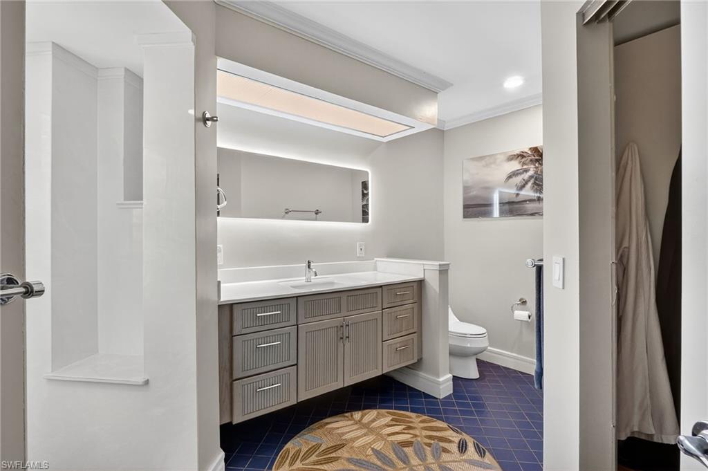 636 Wiggins Bay DR # A14