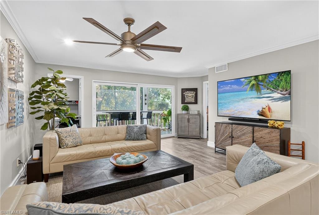 636 Wiggins Bay DR # A14