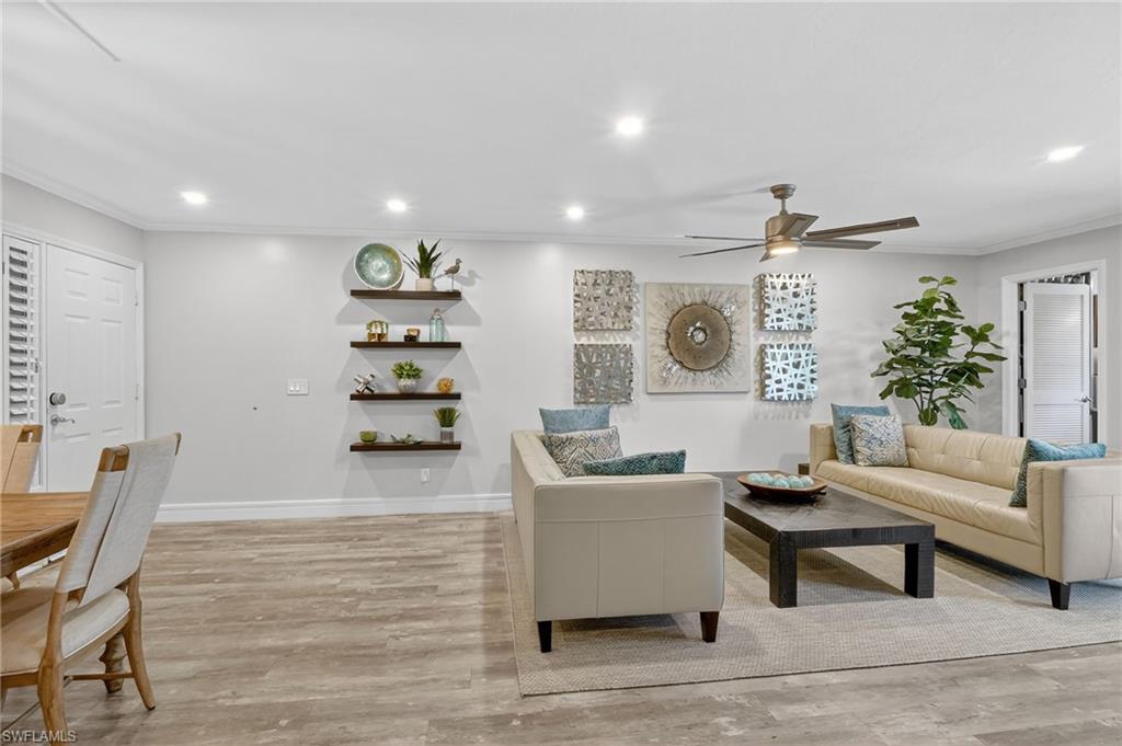 636 Wiggins Bay DR # A14