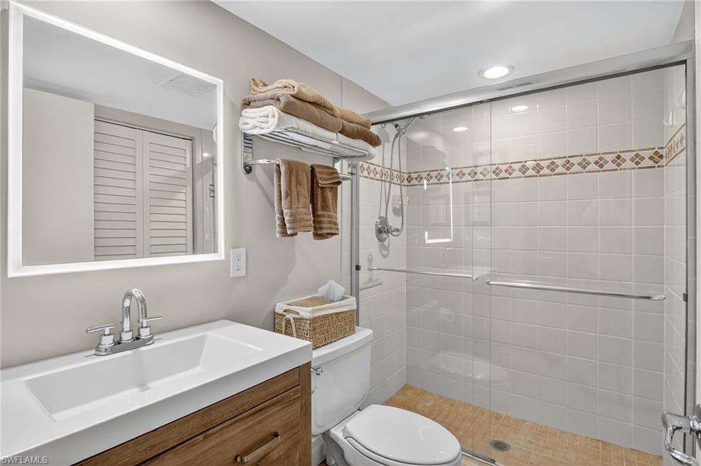 636 Wiggins Bay DR # A14