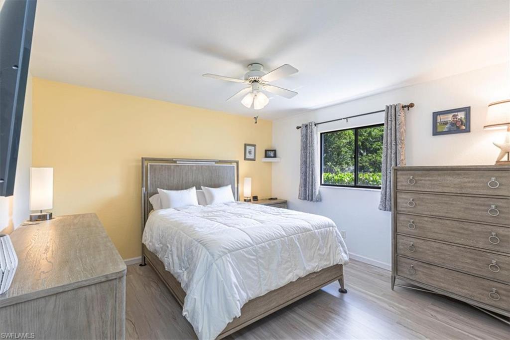 124 Versailles CIR, NAPLES