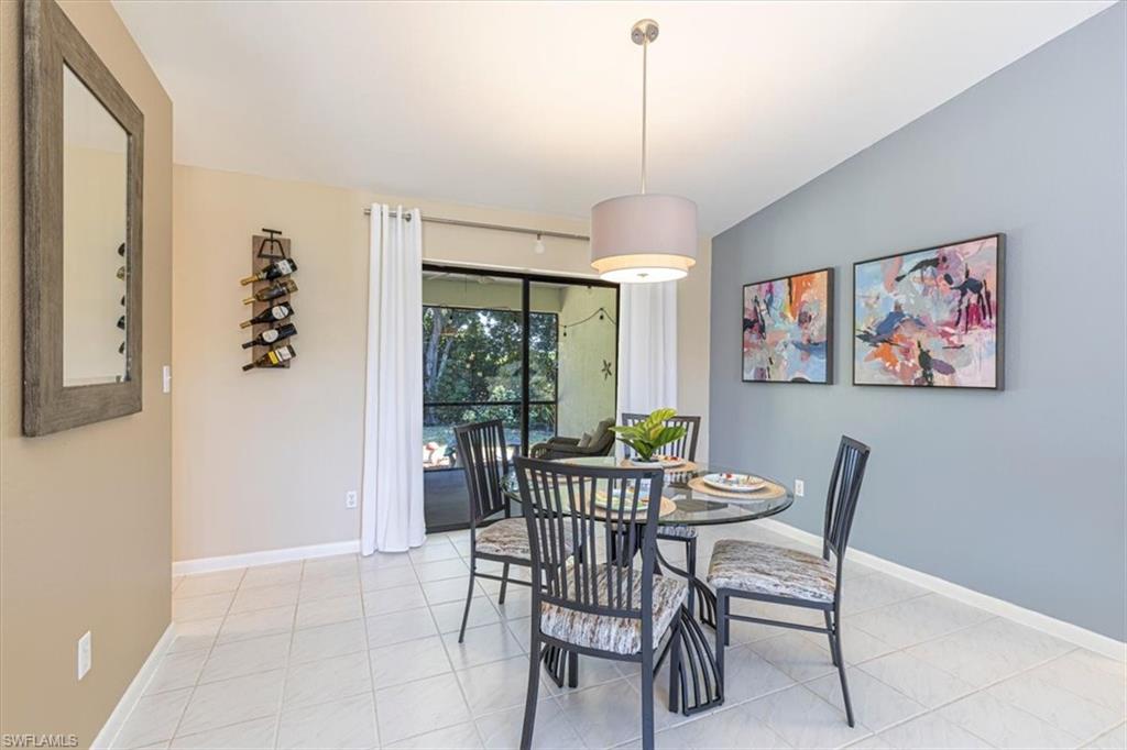 124 Versailles CIR, NAPLES