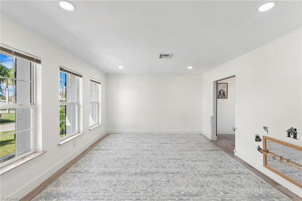 101 San Salvador ST