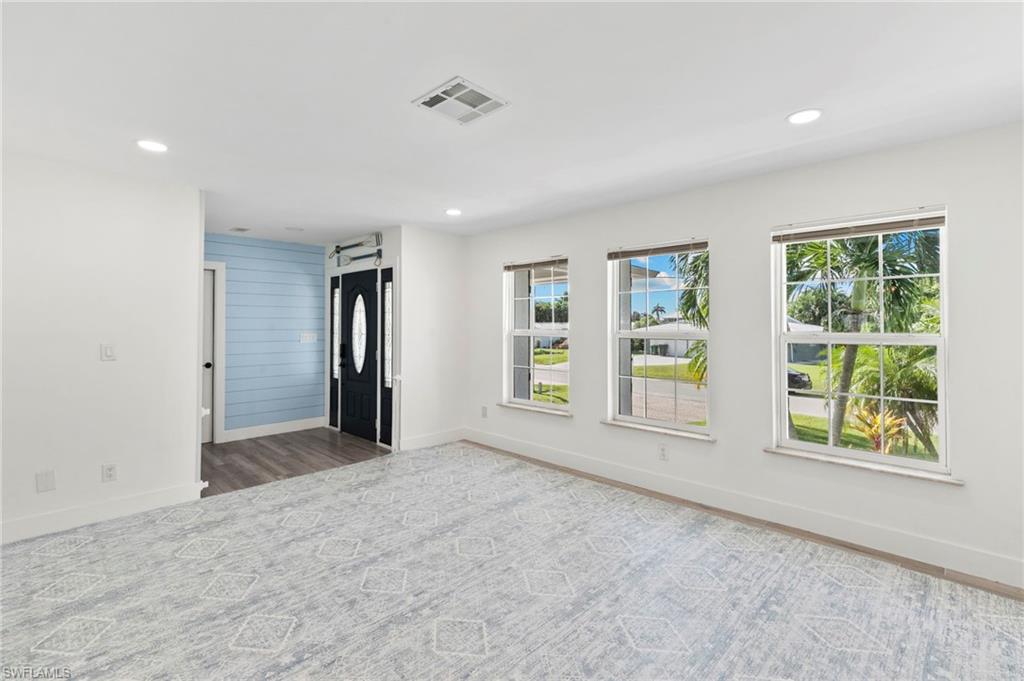 101 San Salvador ST