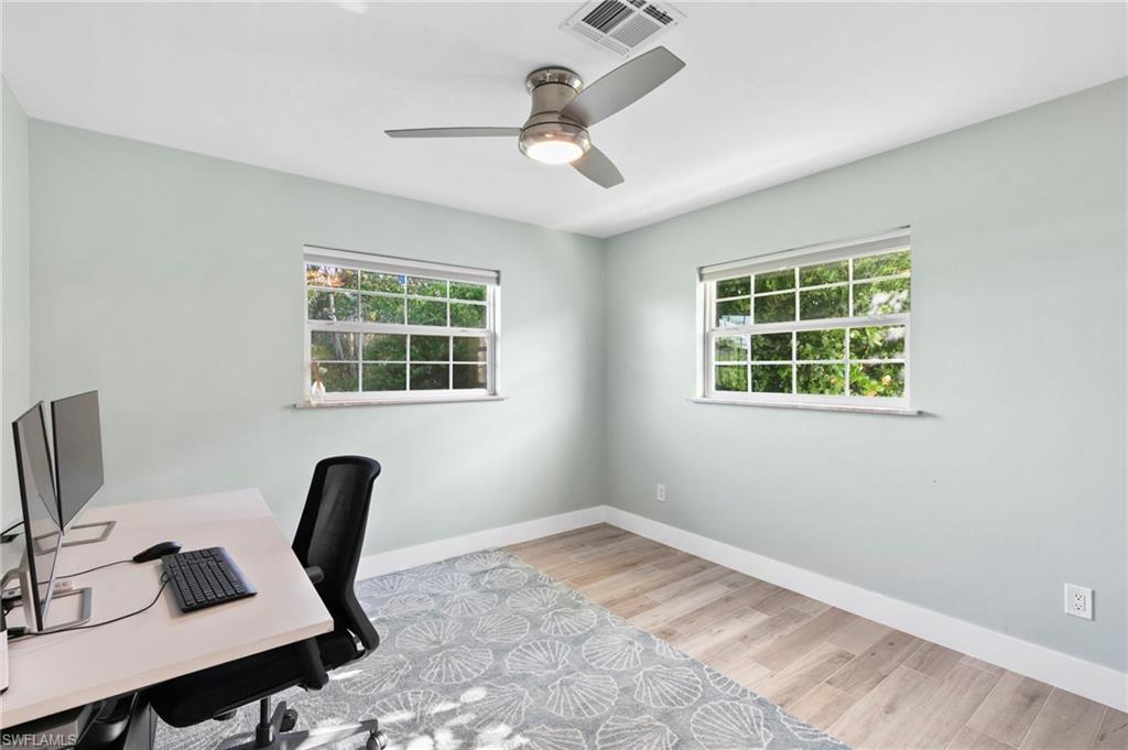 101 San Salvador ST