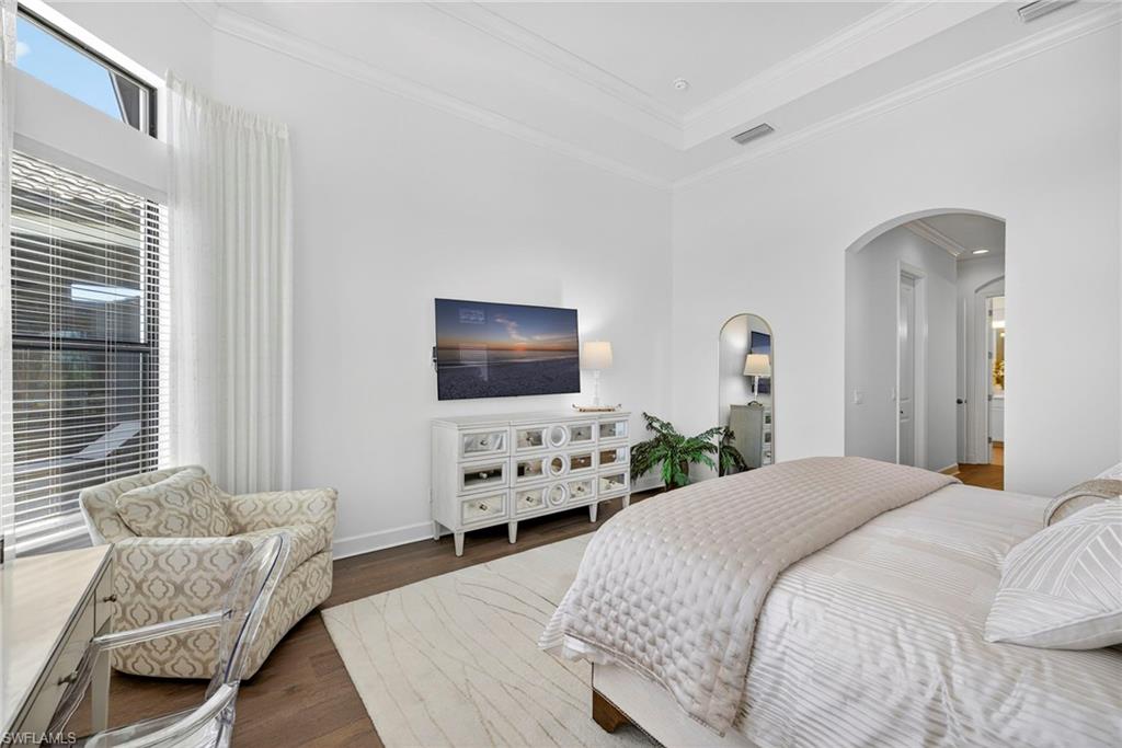 9450 Galliano TER, NAPLES