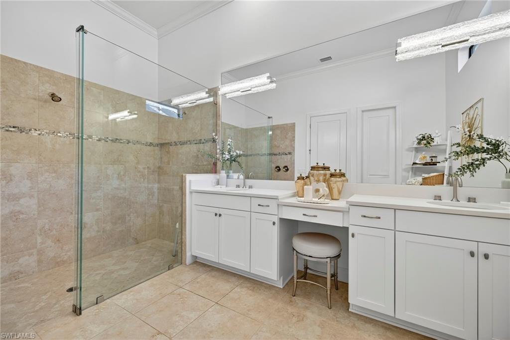 9450 Galliano TER, NAPLES