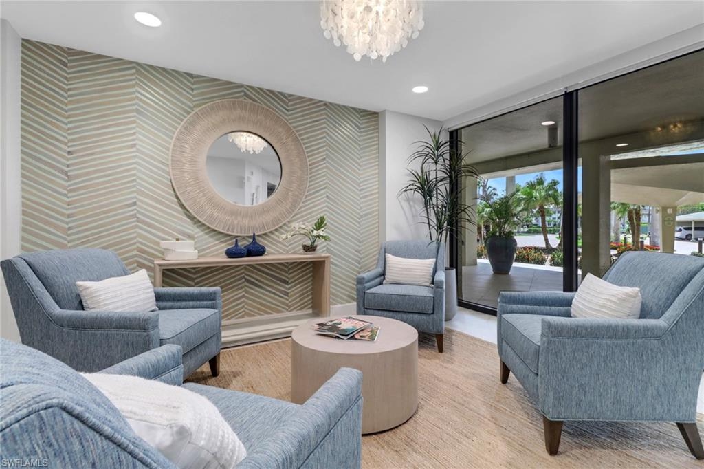 3399 Gulf Shore BLVD N # 303