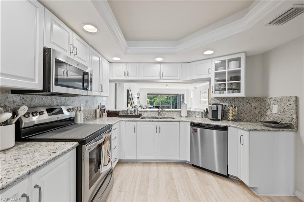 4261 Shetland CT # A102