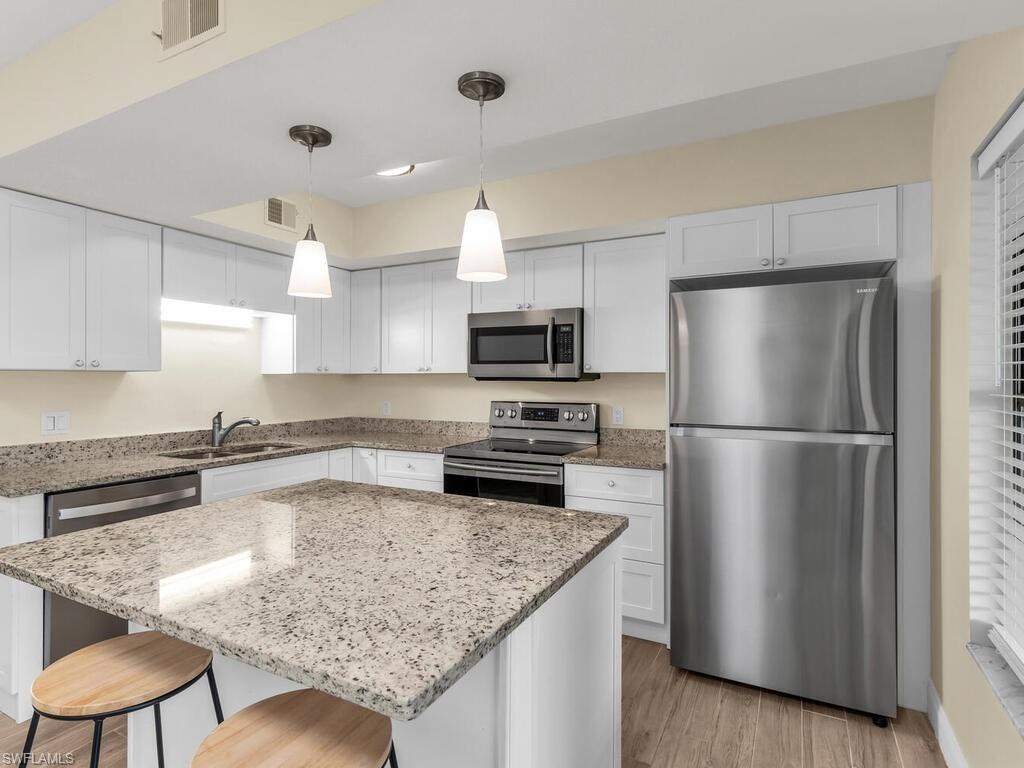 144 Clyburn WAY W, MARCO ISLAND