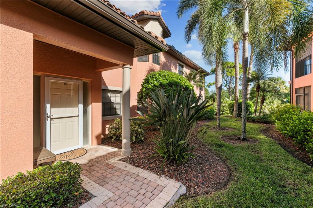 5785 Grande Reserve WAY # 904, NAPLES Unit: 904