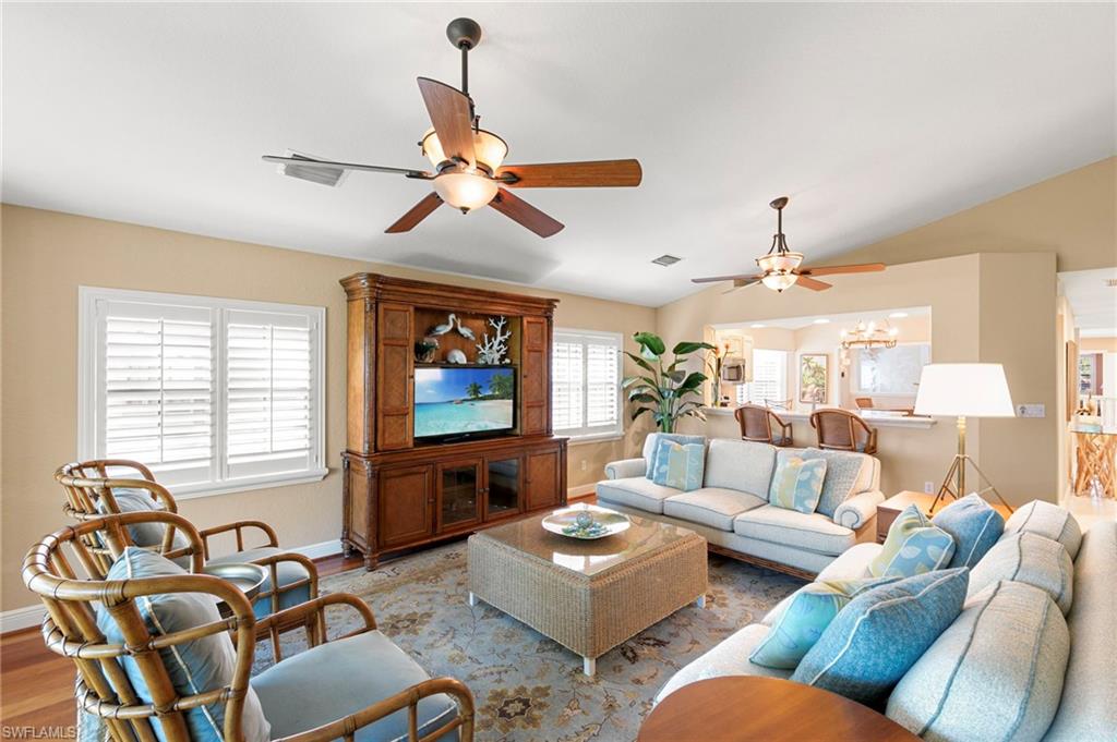 5785 Grande Reserve WAY # 904, NAPLES Unit: 904