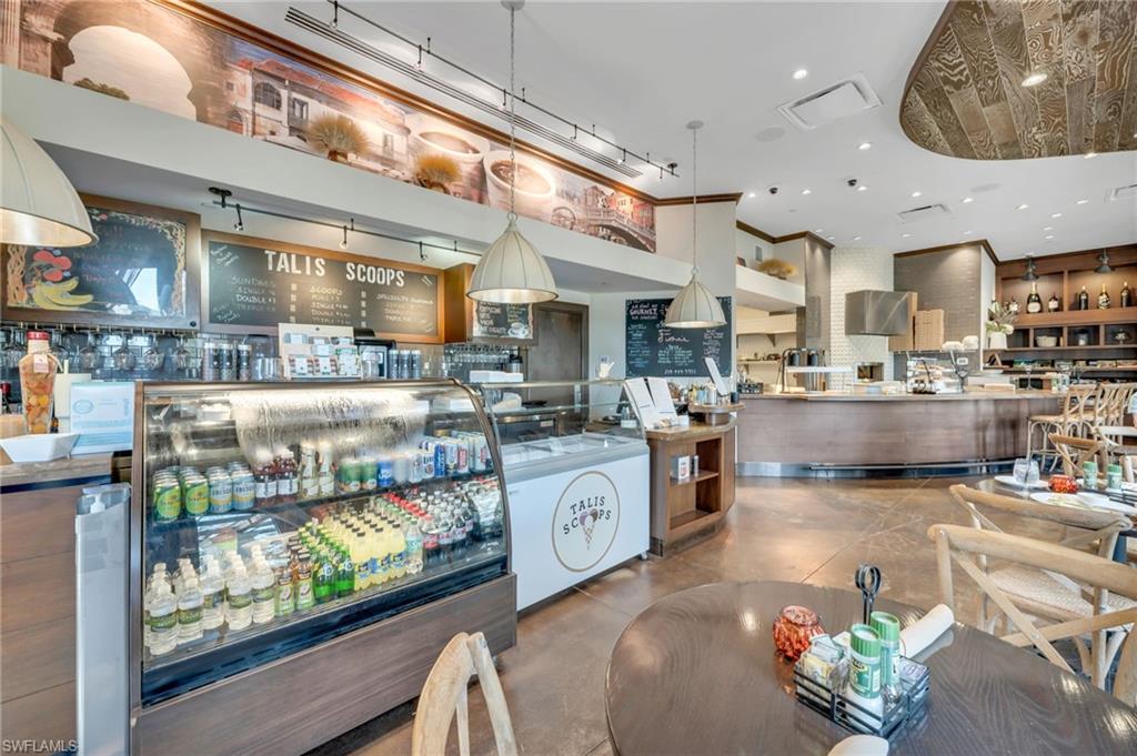 16355 Viansa WAY # 302, NAPLES Unit: 302