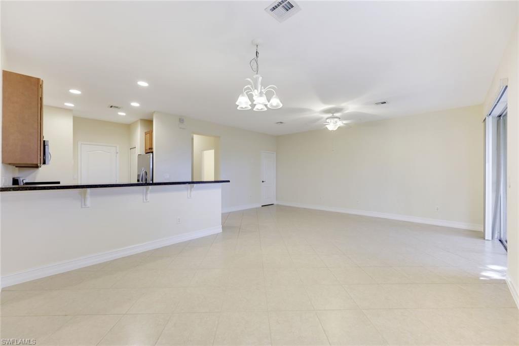 20720 Brassy Pine WAY # 29, ESTERO Unit: 29