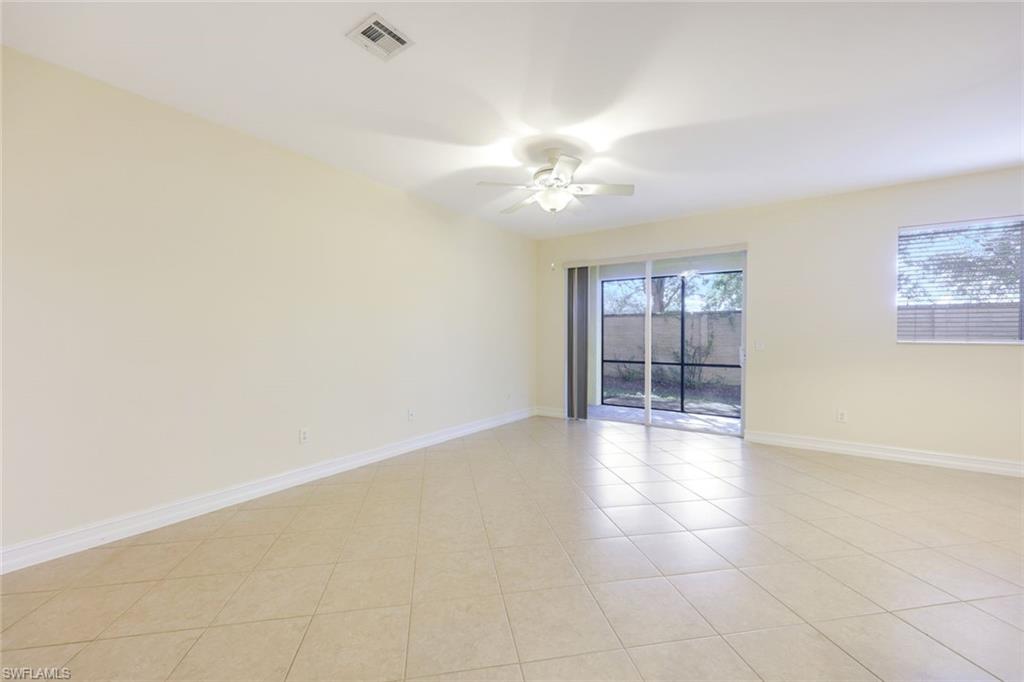20720 Brassy Pine WAY # 29, ESTERO Unit: 29