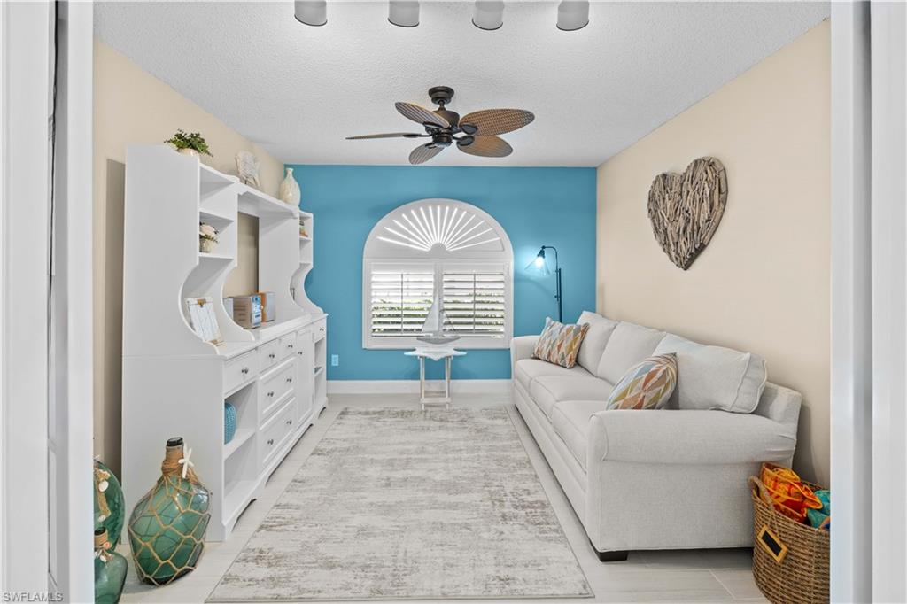 955 New Waterford DR # D104, NAPLES Unit: D104