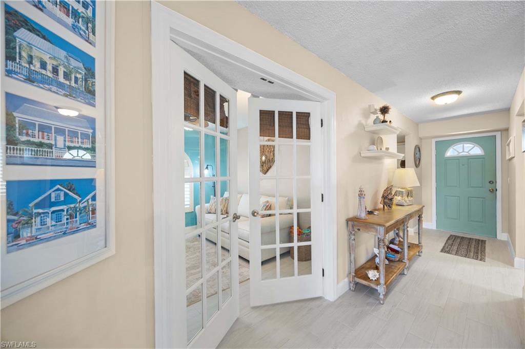 955 New Waterford DR # D104, NAPLES Unit: D104