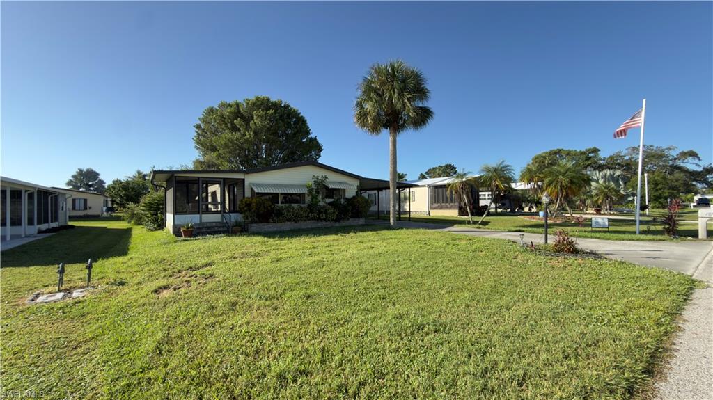 207 Riverwood RD, NAPLES