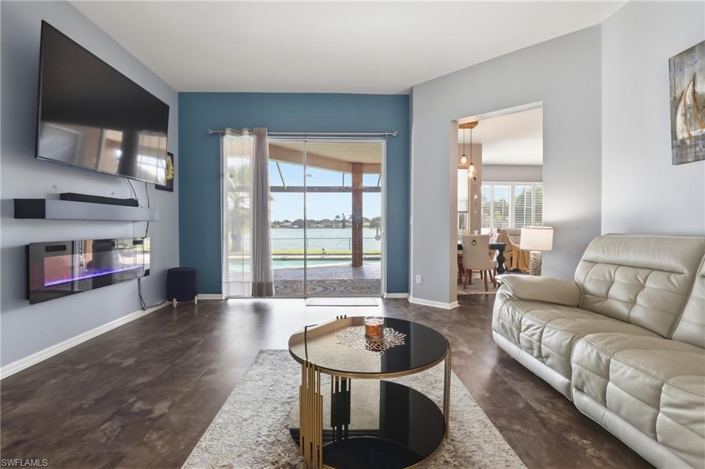 3236 Potomac CT, NAPLES