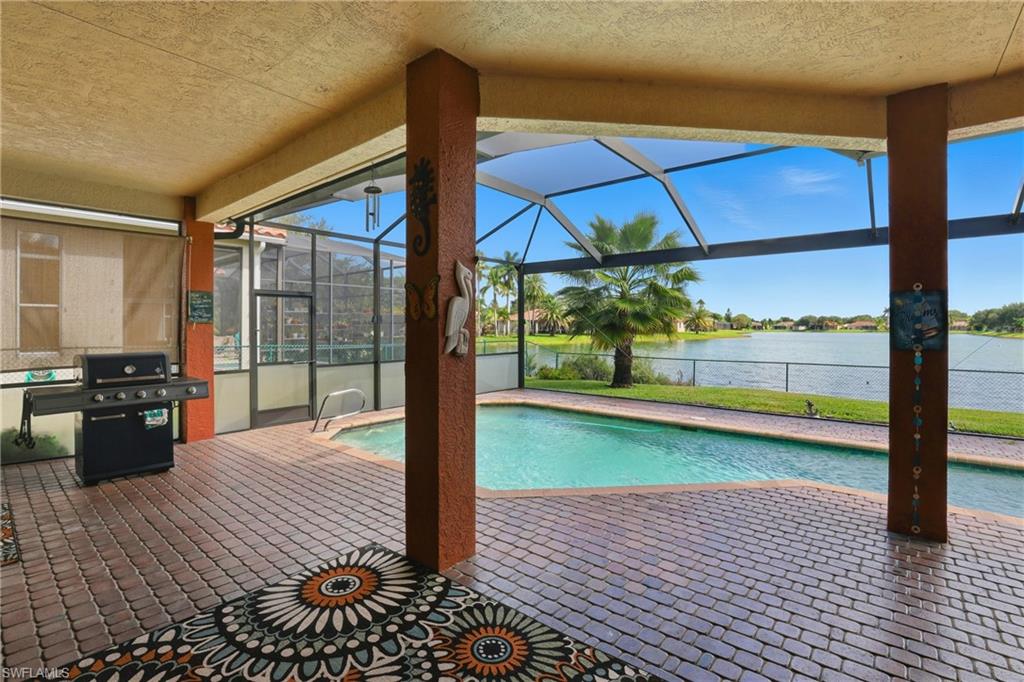 3236 Potomac CT, NAPLES