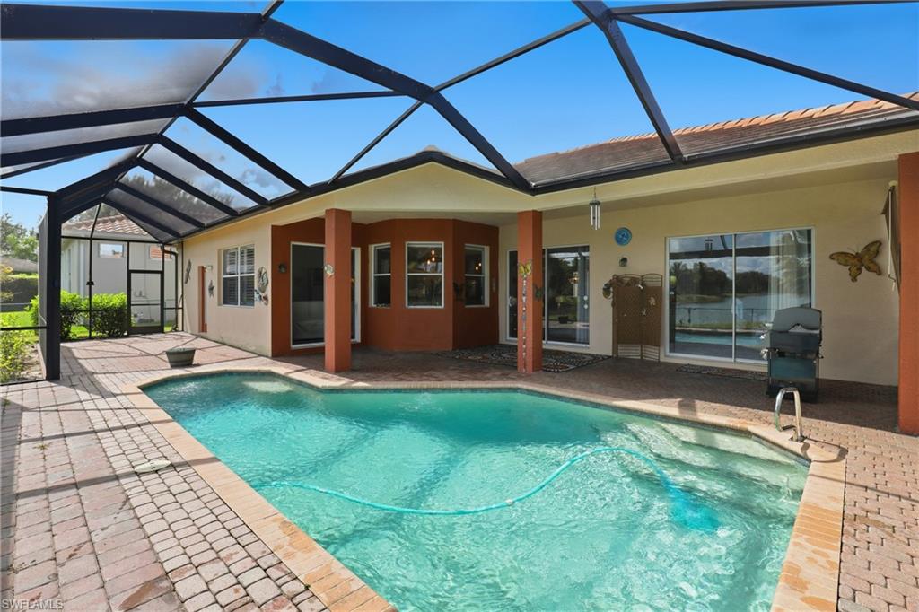 3236 Potomac CT, NAPLES