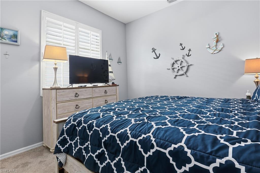 3236 Potomac CT, NAPLES