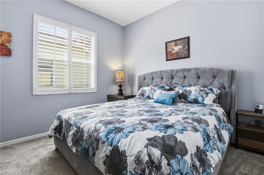 3236 Potomac CT, NAPLES