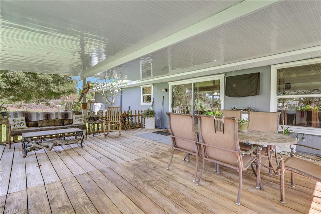 921 20th ST SE, NAPLES