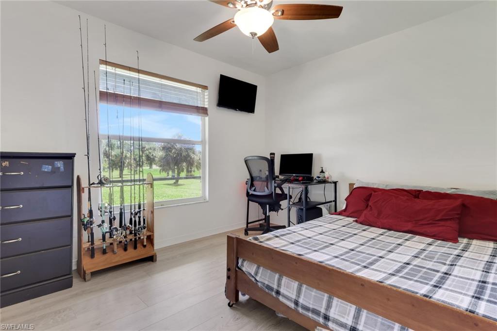 921 20th ST SE, NAPLES