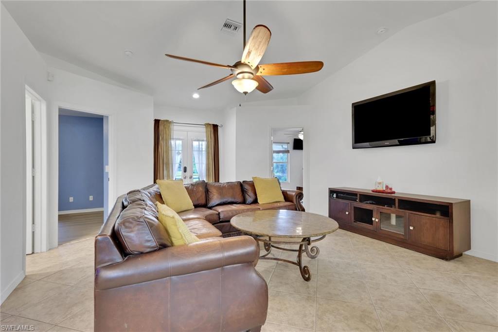 921 20th ST SE, NAPLES