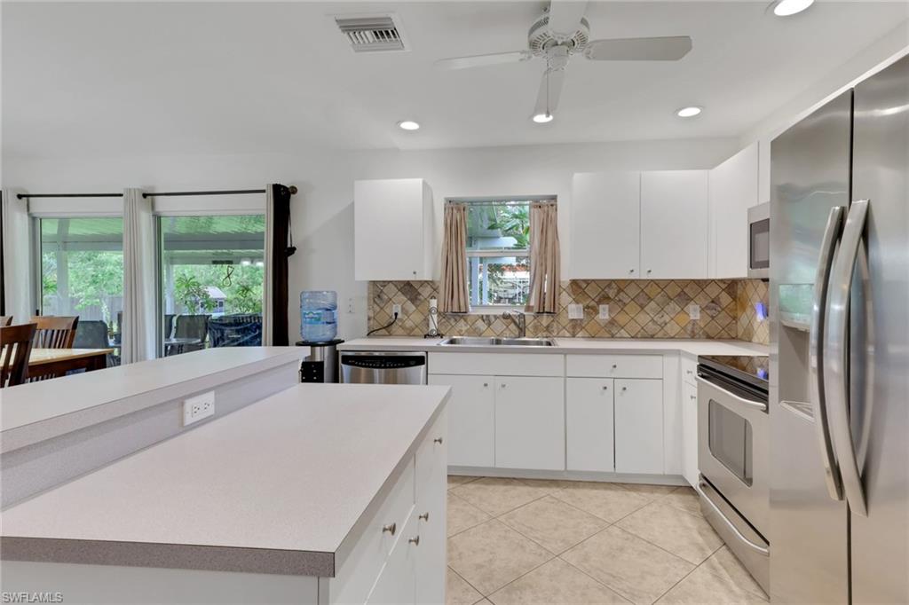 921 20th ST SE, NAPLES