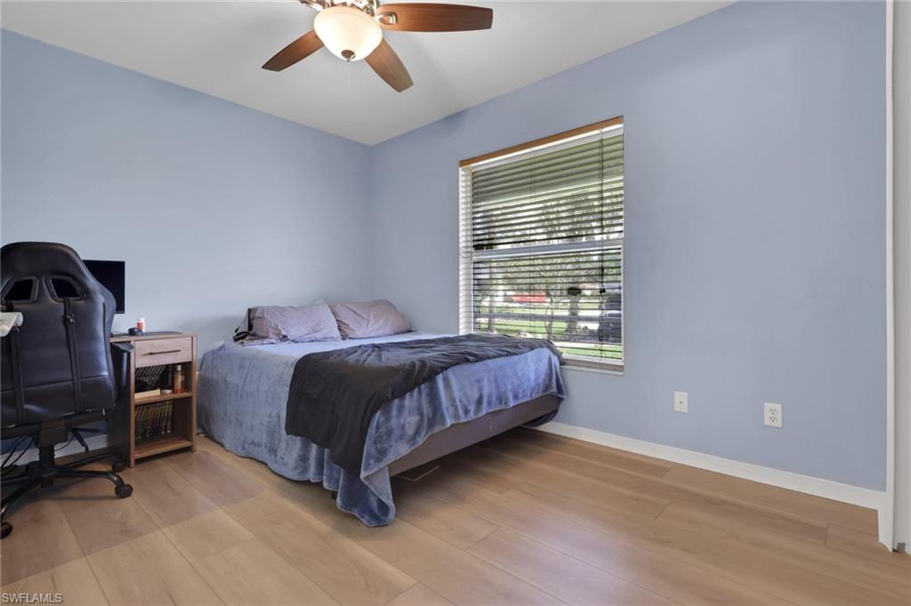 921 20th ST SE, NAPLES