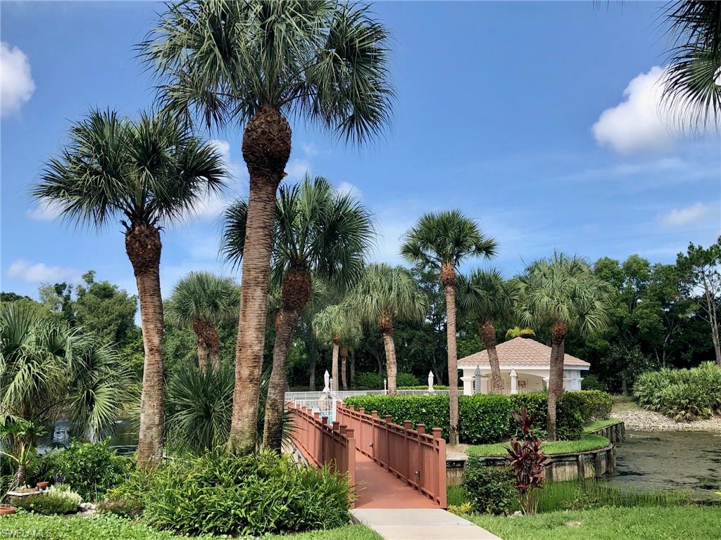 6914 Satinleaf RD N # 204, NAPLES Unit: 204