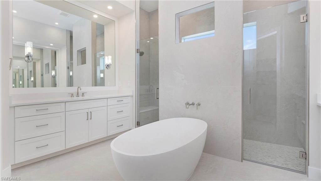 138 Kirkwood ST, MARCO ISLAND