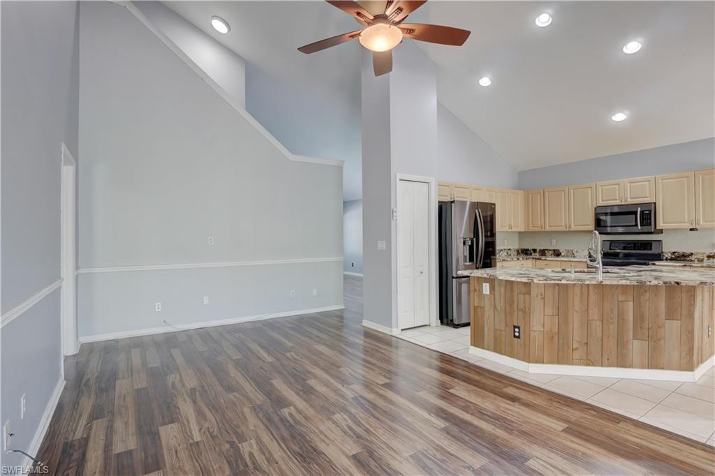 21670 Berwhich RUN, ESTERO