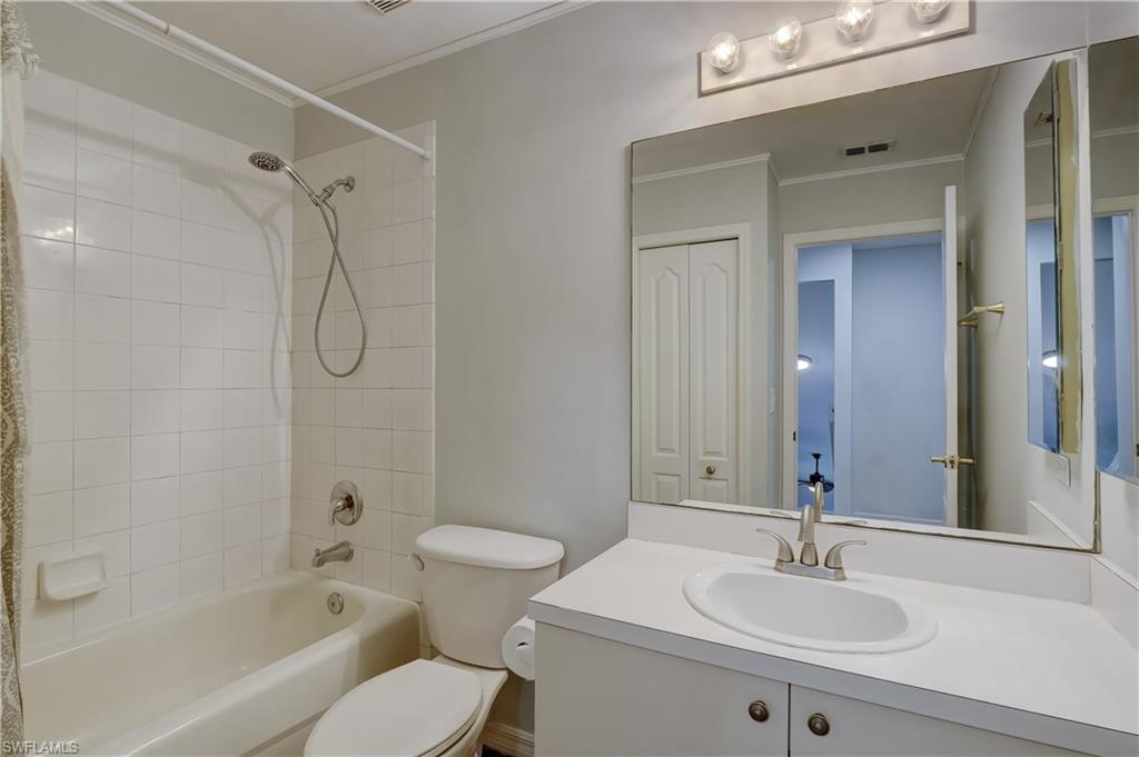 21670 Berwhich RUN, ESTERO