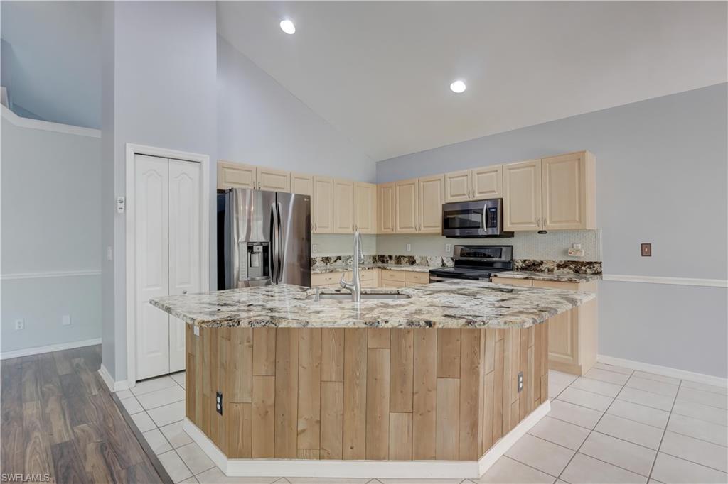 21670 Berwhich RUN, ESTERO