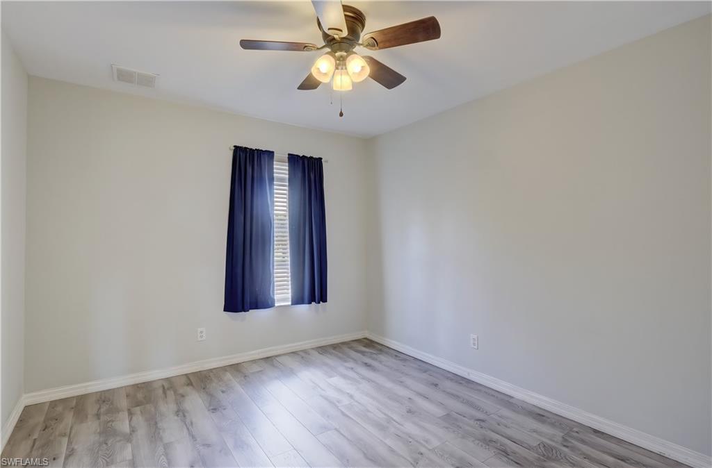 21670 Berwhich RUN, ESTERO