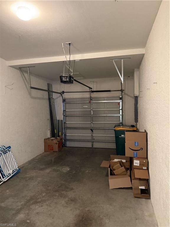 15155 Summit Place CIR # 232, NAPLES Unit: 232