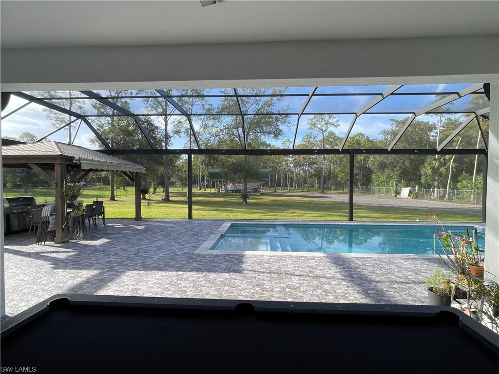 62 35th AVE NE, NAPLES